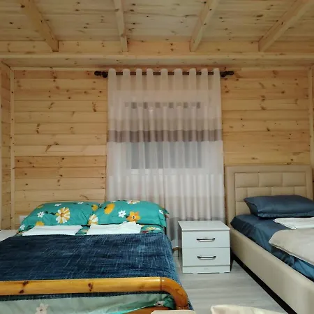 Bujtina Korca Lägenhet