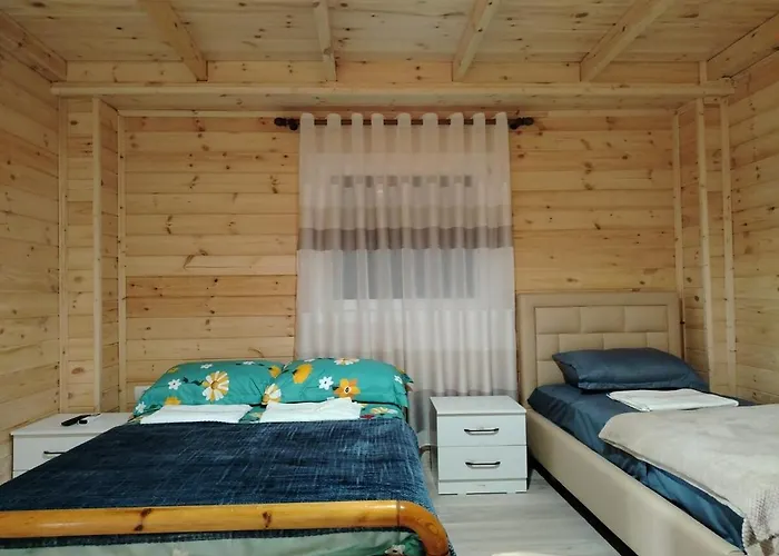 Bujtina Korca 아파트